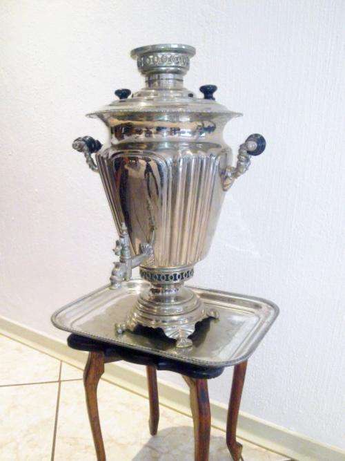 Russian Samovar - With control stamps! - Tray included - Low Price!!